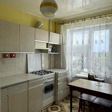 Продам чистую уютную 3 ком .кв