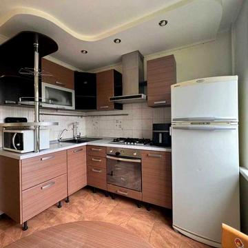 Продам отличную 2-к квартиру бульвар Славы Победа Ваучер Сертификат