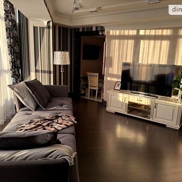 Продаж 3к Квартира Троїцька вулиця