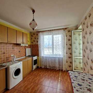 Довгострокова оренда 1к Квартира Тополина вулиця