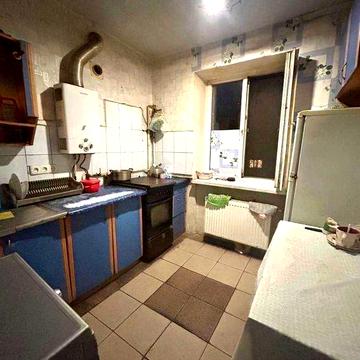 Вигідно!Продам 2-кімнатну квартиру на Фонтані біля парку Космонавтів!