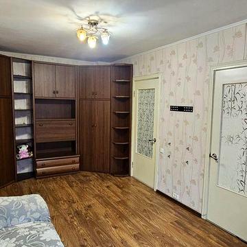Сдам 1но комнатную квартиру на дружбе