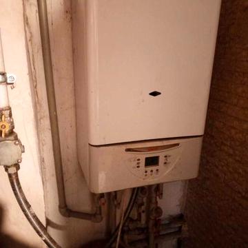 Здається будинок 3 ком центр робочим військовим короткий строк