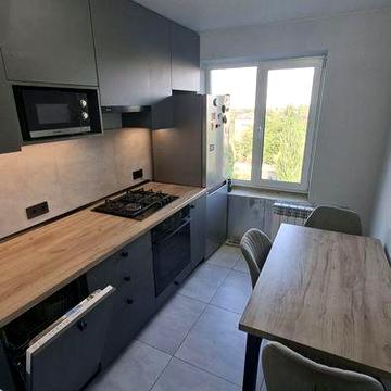 Продам 3х ком квартиру с ремонтом на пр.Слобожанский 82.Электричество не выключают