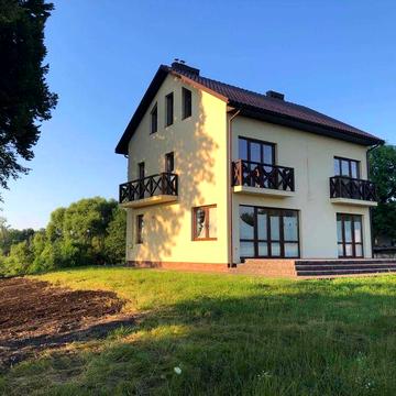 Затишний будинок на розкішній ділянці 15 км від Львова.Село Бродки