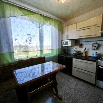 Срочно продам 2 комнатную квартиру с капитальным ремонтом. м. Индустриальная 10 минут.