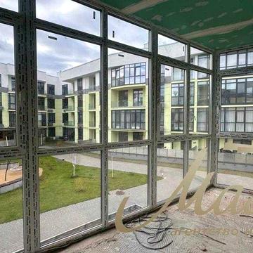 Продаж 2-кімнатної квартири з частковим ремонтом 68 м² ЖК Італійський квартал, Оболонський район ЖК Итальянский квартал