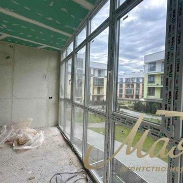 Продаж 2-кімнатної квартири з частковим ремонтом 68 м² ЖК Італійський квартал, Оболонський район ЖК Итальянский квартал