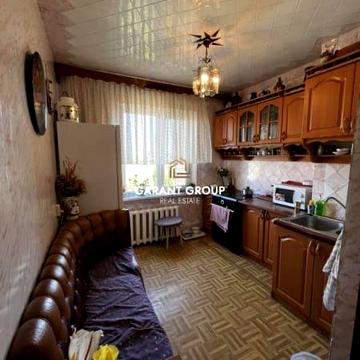 У продажу трикімнатна квартира, гарна локація, є торг