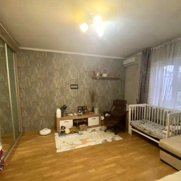 Продам 1-ком.квартиру ул.Магистральная, р-н Малиновский.(669-336)