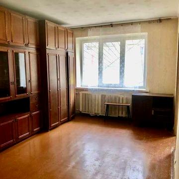 2-х ком квартира на пр Поля низкий этаж Газовая колонка Продам для сдачи