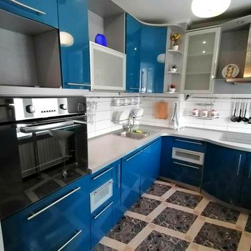 Євгена Чикаленка вул., 56/1