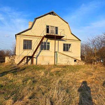 Цей будинок готовий до продажу за ДЕРЖАВНИМИ програмами