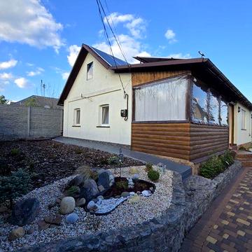 Продам автономний будинок в мальовничому місці