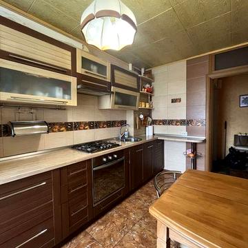 Новинка продаж 3 кімн кв по вул Домбровського рн маг Житомир