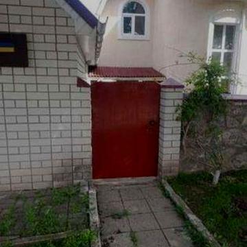 Здається Будинок