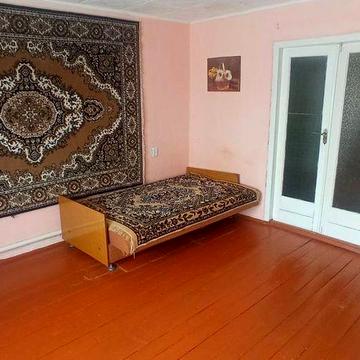Продаэться квартира в цегляному будинку! 3 кімнати
