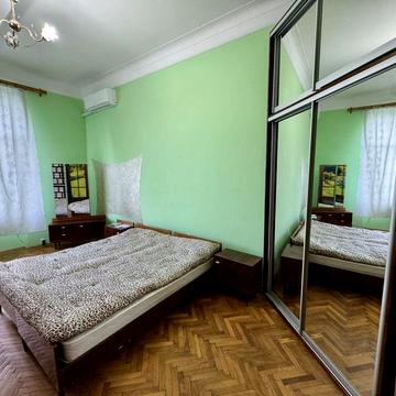 Здається 2 км кв Р-н Центр вул. Занковецька