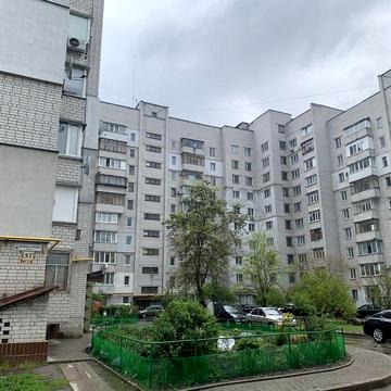 Продам 1 кімнатну квартиру в цегляному будинку (р-н Казка)