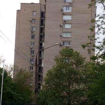 Продам  Квартиру в центре Запорожья набережная ЖК прибрежный