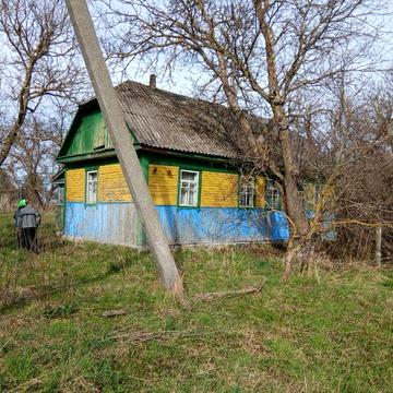 Продаж будинку з великою ділянкою (15 соток) – с. Чоповичі
