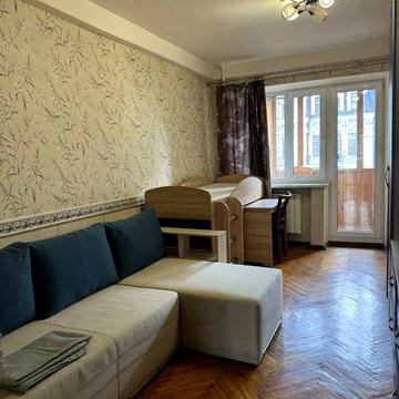 Центр Золоті ворота здам 2 к квартиру
