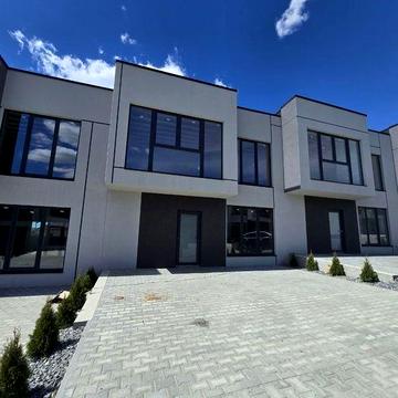 Продаж таунхаусу зданий в експлуатацію, 5хв до Чернівців на авто