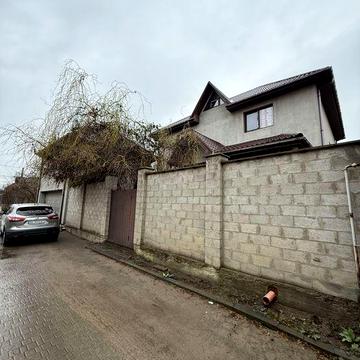 Продам капитальный дом и гараж в Червоный Хутор на Балтской цена снижена на участке 5,7 соток дом од чистовую отделку свет вода газ заведены
