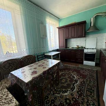 Здається в оренду 2 кім квартира в с.Новогуйвинське