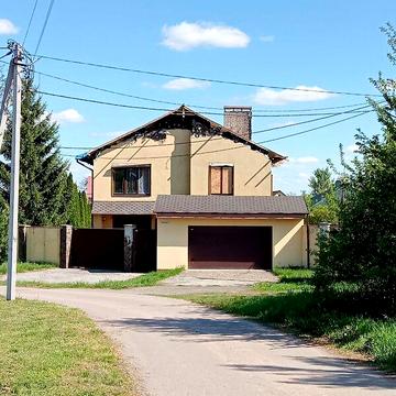 Продаж 5к Дім Стуса вулиця