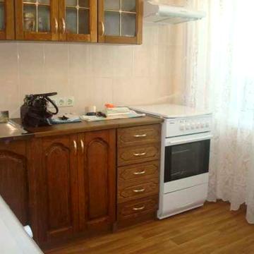 Аренда метро Минская! Отличная 1 комн.квартира ул. Левка Лукьяненка 1в
