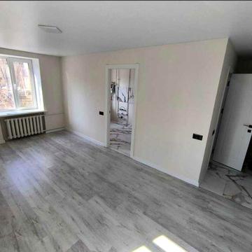 В продажу 1 кім квартира з капітальним ремонтом