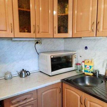 Продам 3 комн. квартиру у метро Армейская