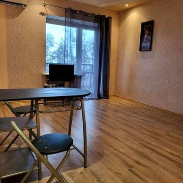 Сдам на длительный срок 2х.комн.кв на ул. Маразлиевской