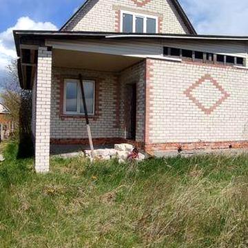 Гарний будинок з комунікаціями в селі Количівка 8км від міста