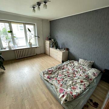 Довгострокова оренда 4к Квартира Широка вулиця