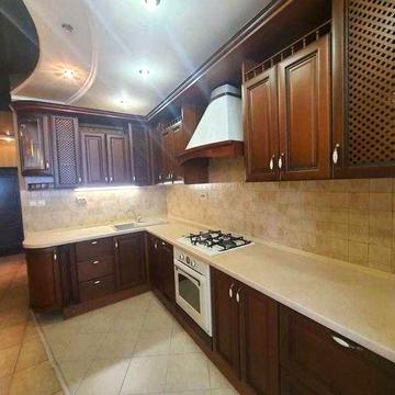 Продам 2-х ком. квартиру на Таирова на ул. Костанди в новом доме.