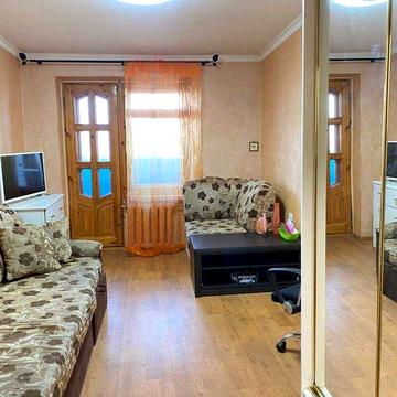 Продам 2 к квартиру на Свердловському масиві 4561
