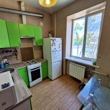Сдам 2к квартиру. Р-н 12й квартал