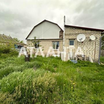 Капітальний будинок з ділянкою,  гаражем  30 км від Одеси!