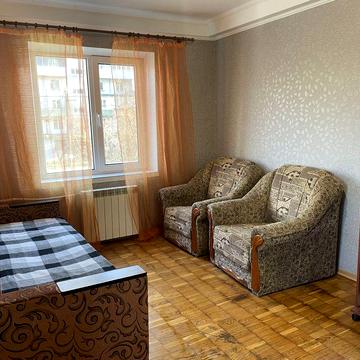 Вул. Братиславська 36/2 Метро Чернігівська