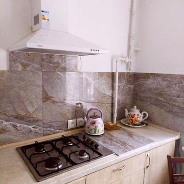 Здам 2-кімнатну квартиру на короткий термін