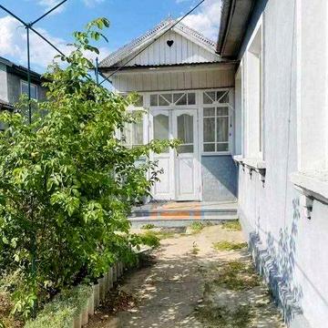Продам просторий будинок у місті Гайсин 1082