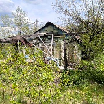 Продам дачу в Харкові, ~13 соток землі, два будинки