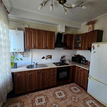 Здається 1-кварт.-студія по вул.Пирогова в р-ні Урожай,читайте опис