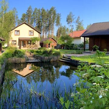 Продаж будинку у передмісті Житомира — с. Пряжів