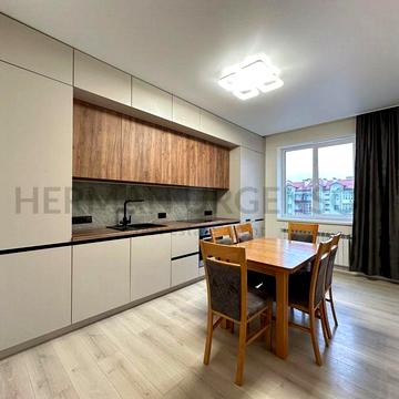 Продаж 2к квартири 80 м.кв. / ЖК Вишневий сад, р-н Компотний
