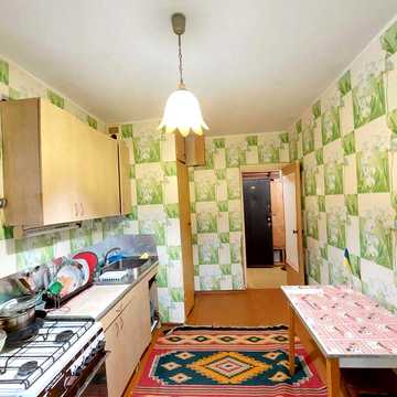 Продаж 3 кімнатної квартири в центрально міському р.3/9 Кухня 9м2