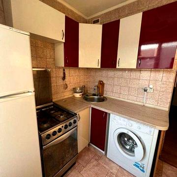 2к квартира 40 м2, Чумака 6, Солом`янський район, терміново