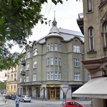 4-к.в.Саксаганського,Центр
